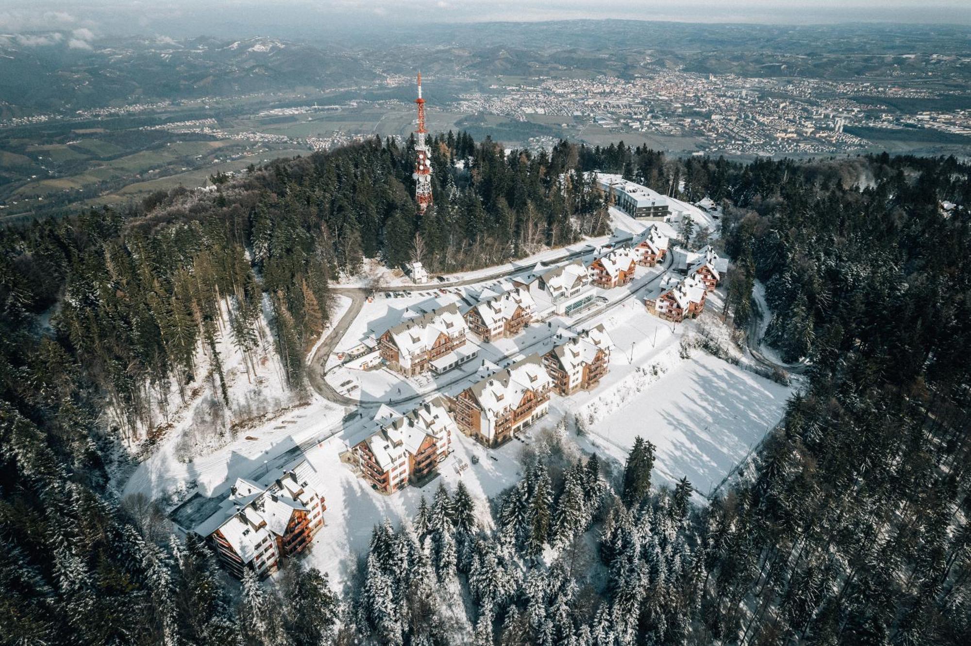 Apartment Bolfenk Pohorje - Forest Nest Hocko Pohorje Bagian luar foto